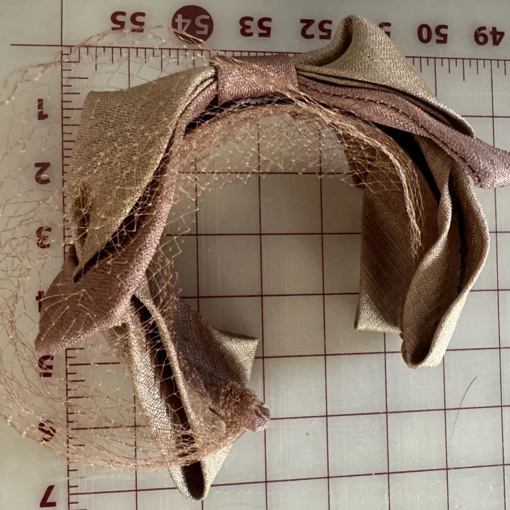 Vintage Bow Headband Style Hat with Netting - Picture 3 of 3